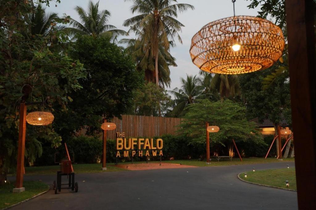 The Buffalo Amphawa Hotel Szamutszongkhram Kültér fotó